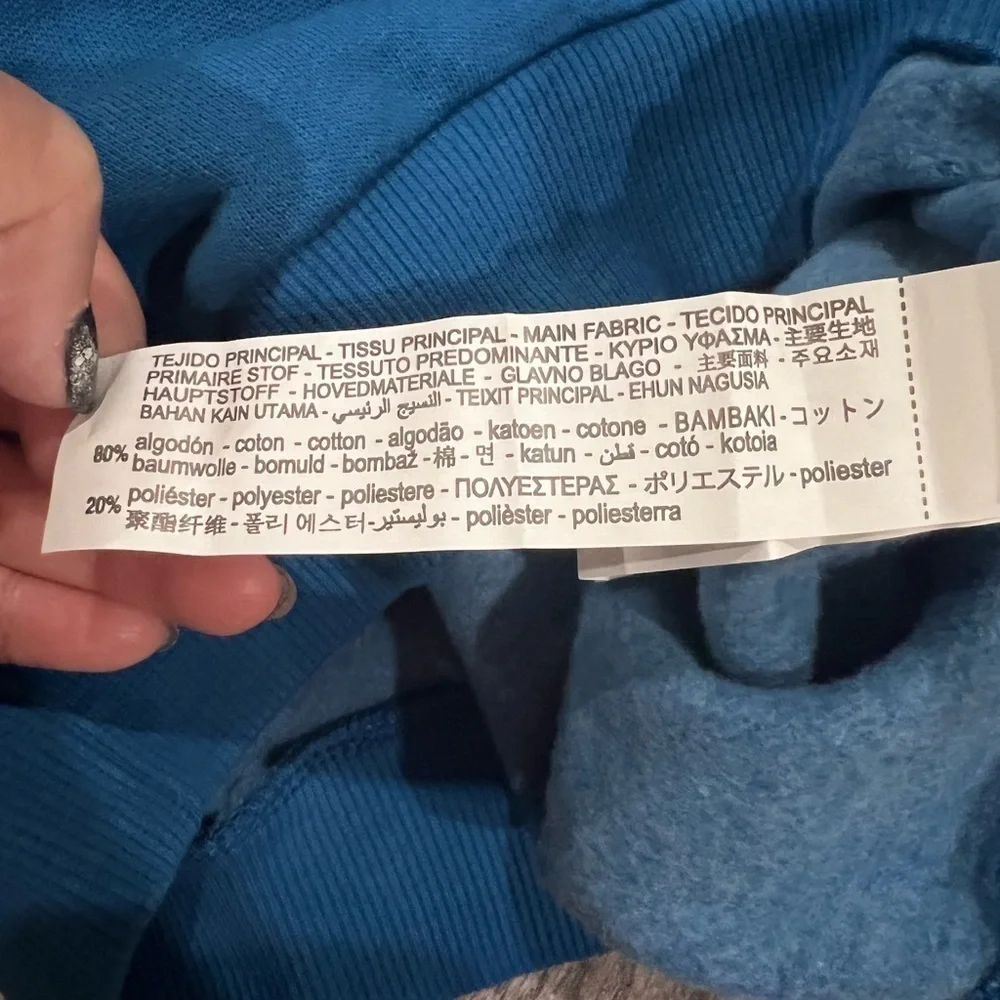 Zara Unisex Sweatshirt
